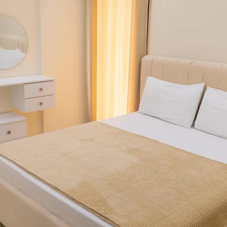 Апартаменты Emi Apartment's