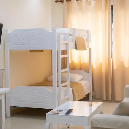 Emi Apartment's *